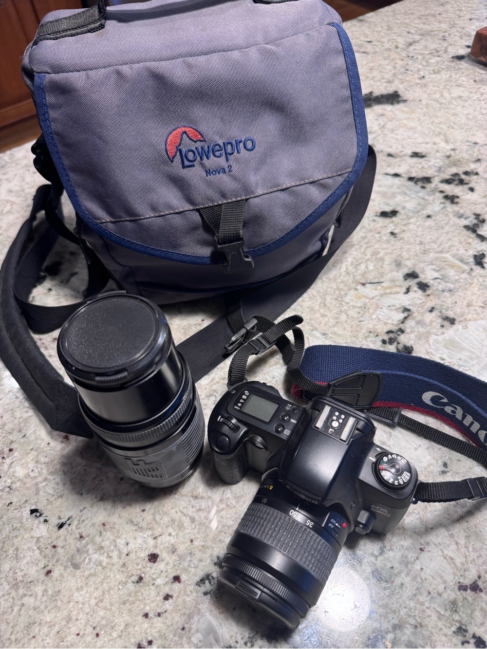 Canon EOS  RebelG film camera